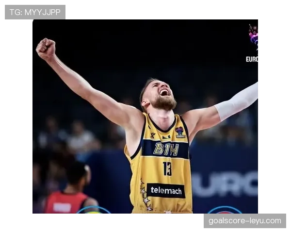 穆萨赛场表现引热议,体育精神彰显超越竞技影响力 穆萨赛场表现引热议,体育精神彰显超越竞技影响力