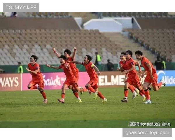 东亚杯东京主场激战在即：球队全力出击迎战强敌，精彩对决备受瞩目