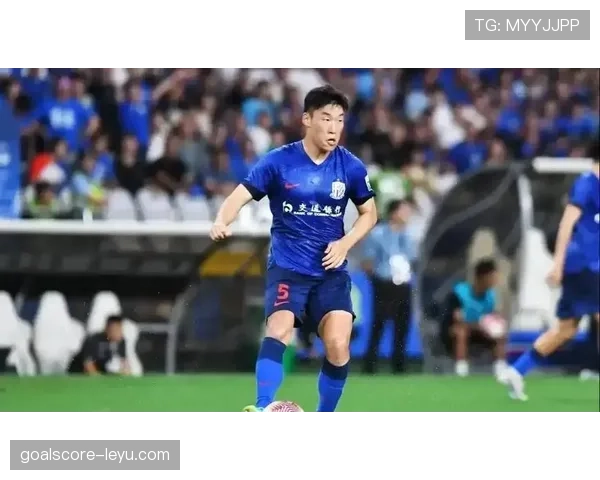 上海申花官宣俄罗斯籍主帅上任,期待新赛季稳健前行焕发新活力 上海申花官宣俄罗斯籍主帅上任,期待新赛季稳健前行焕发新活力