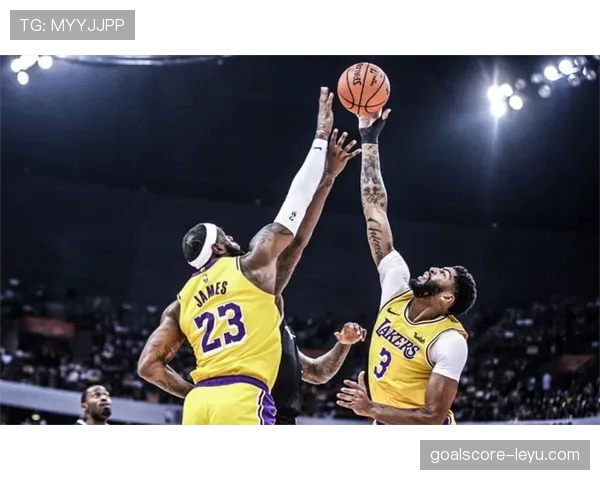 斯卡洛尼盛赞团队协作，球队关键战稳健发挥状态回暖