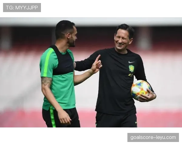 Rodrygo 在比赛中展现卓越临场决策能力,助力球队赢得胜利值得关注 Rodrygo 在比赛中展现卓越临场决策能力,助力球队赢得胜利值得关注