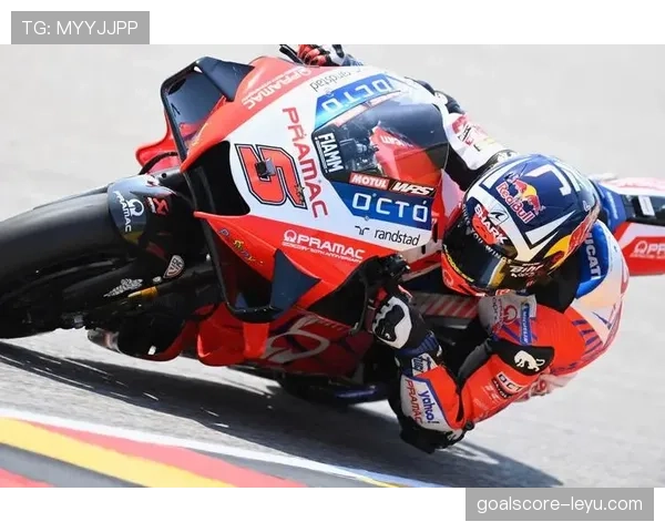 乔纳森·库明加挡拆拉开空间效率提升 明显优于上赛季表现