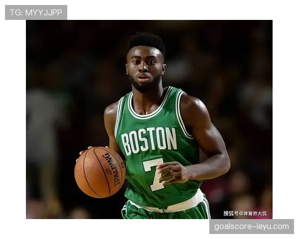 布朗加强单打拉开空间，比上季得分结构更稳定