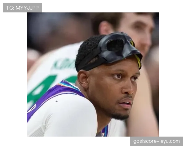 鲁迪·盖伊挡拆拉开空间，关键时刻防守效率显著提升