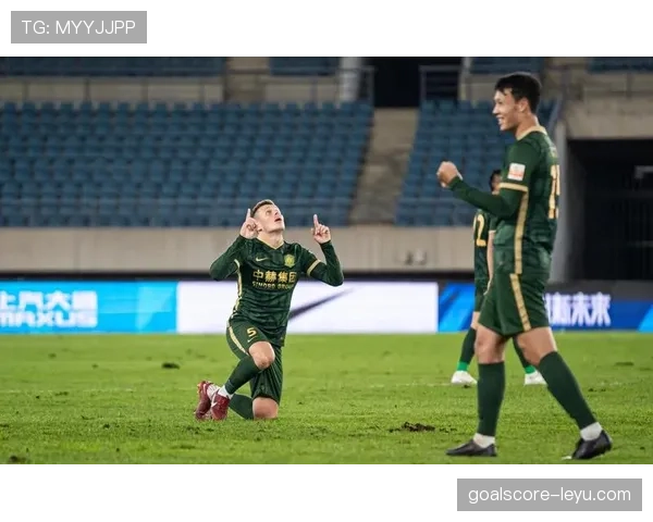 上海海港王朝建设：是否具备条件及当前赛季竞争格局分析